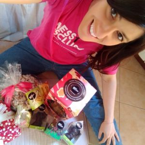 La nostra educatrice Ilaria ha acquistato le uova di Pasqua e la Colomba di Ness1 Escluso contribuendo così a sostenere il Reparto di Pneumologia del Policlinico di Modena del Dottor Clini.
#andràtuttobene